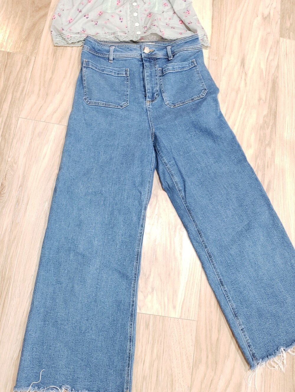 Every High Waist Wide Leg Sailor Pockets Raw Hem Jeans 10